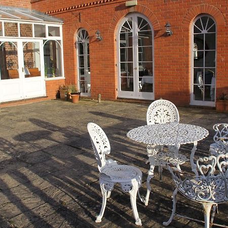 Aylestone Court Hotel Hereford Buitenkant foto